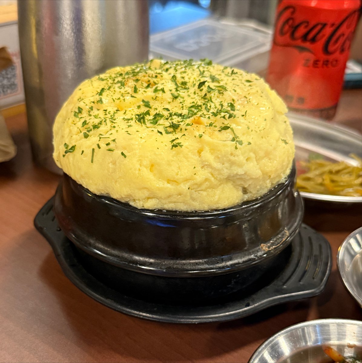 hiyoyo__'s tweet photo. 흑발 첫 무대 기념 하츄 회식 😍 https://t.co/p3jpqZtoiw