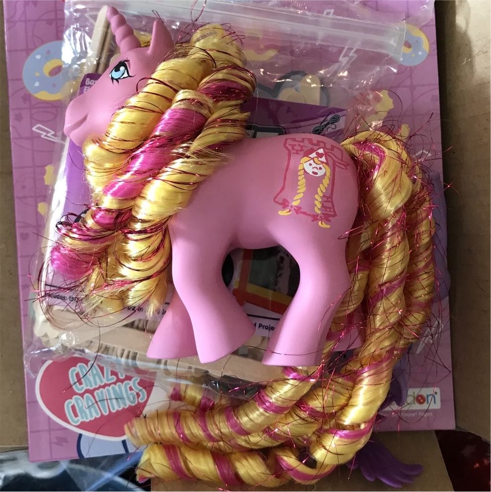 yunfettizsu's tweet photo. G1 my little pony, princess Rapunzel ˖ ݁♬⋆. https://t.co/iVWUrA3PV2