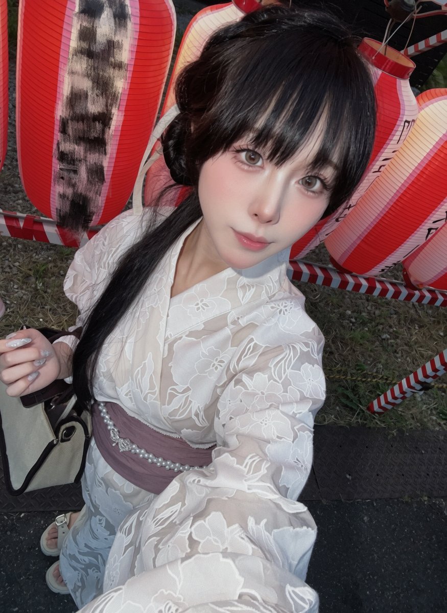 ay_a_maru_'s tweet photo. 🎋🏮🤍 https://t.co/rpAm4PD1Pw