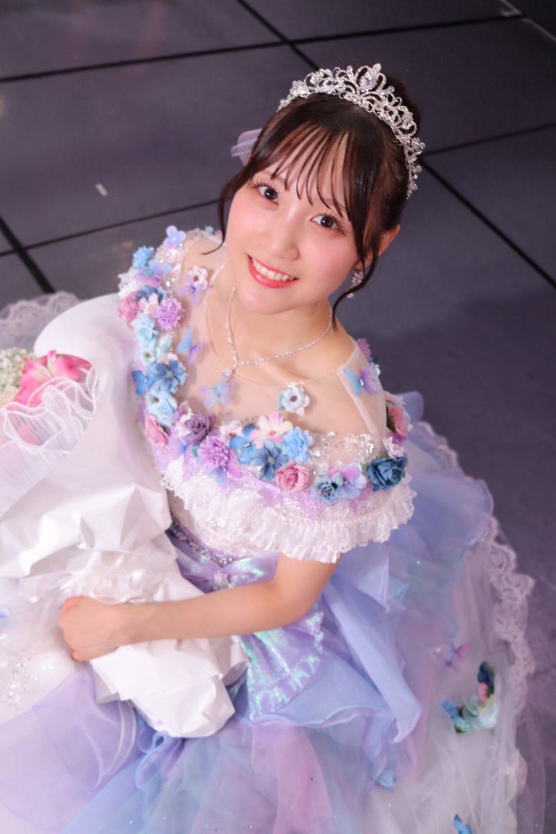 marina_ngt48n's tweet photo. #木本優菜卒業公演
卒業セレモニーに出演させていただきました✨️とっても美しいドレス姿と可愛い笑顔を近くで見ることができて嬉しかった😢！

最後まで真っ直ぐで頑張り続けたから
たくさん幸せになってね...💌

出逢ってくれてありがとう😭✨ https://t.co/OKFOgAUwbw