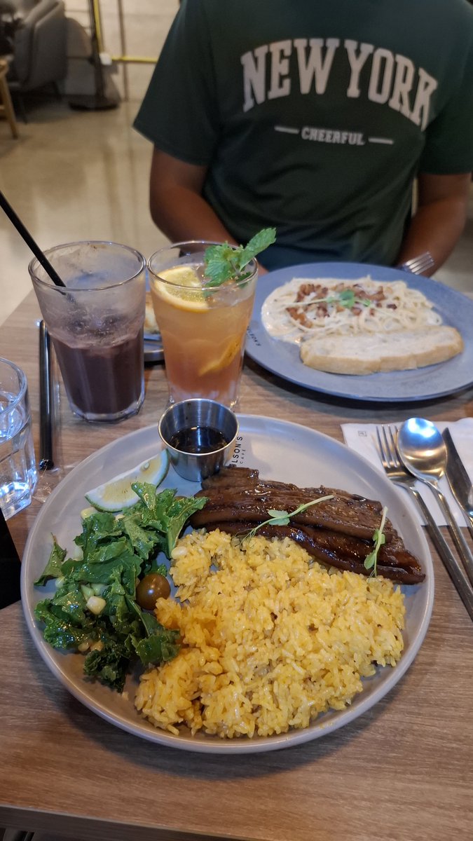 Aj_Davao_LowKey's tweet photo. 📍#Aulsons Cafe Juna
Wonderful night, wonderful date
🥰🫠🥰 https://t.co/9j5ZNd6pgC