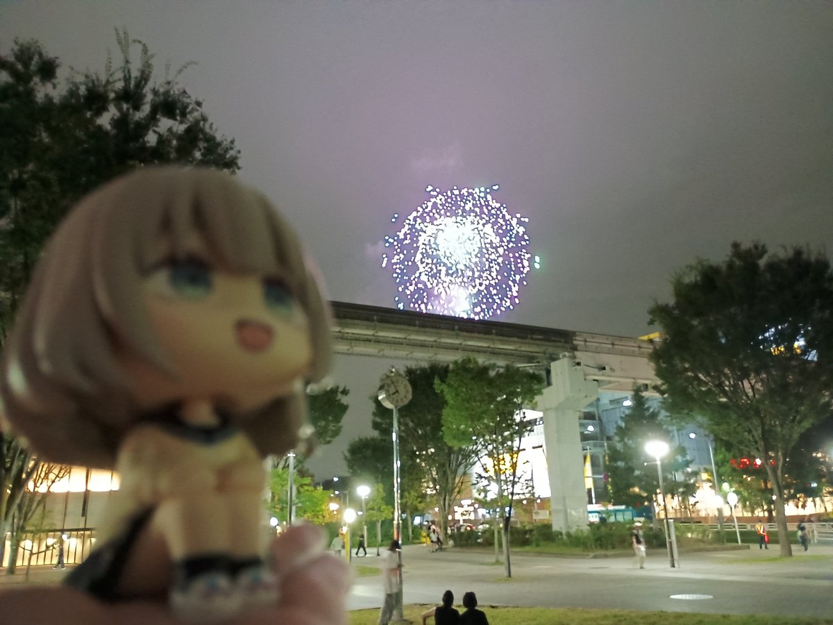 observer283's tweet photo. いい花火だったっすね〜 https://t.co/mtZTF6x1KV