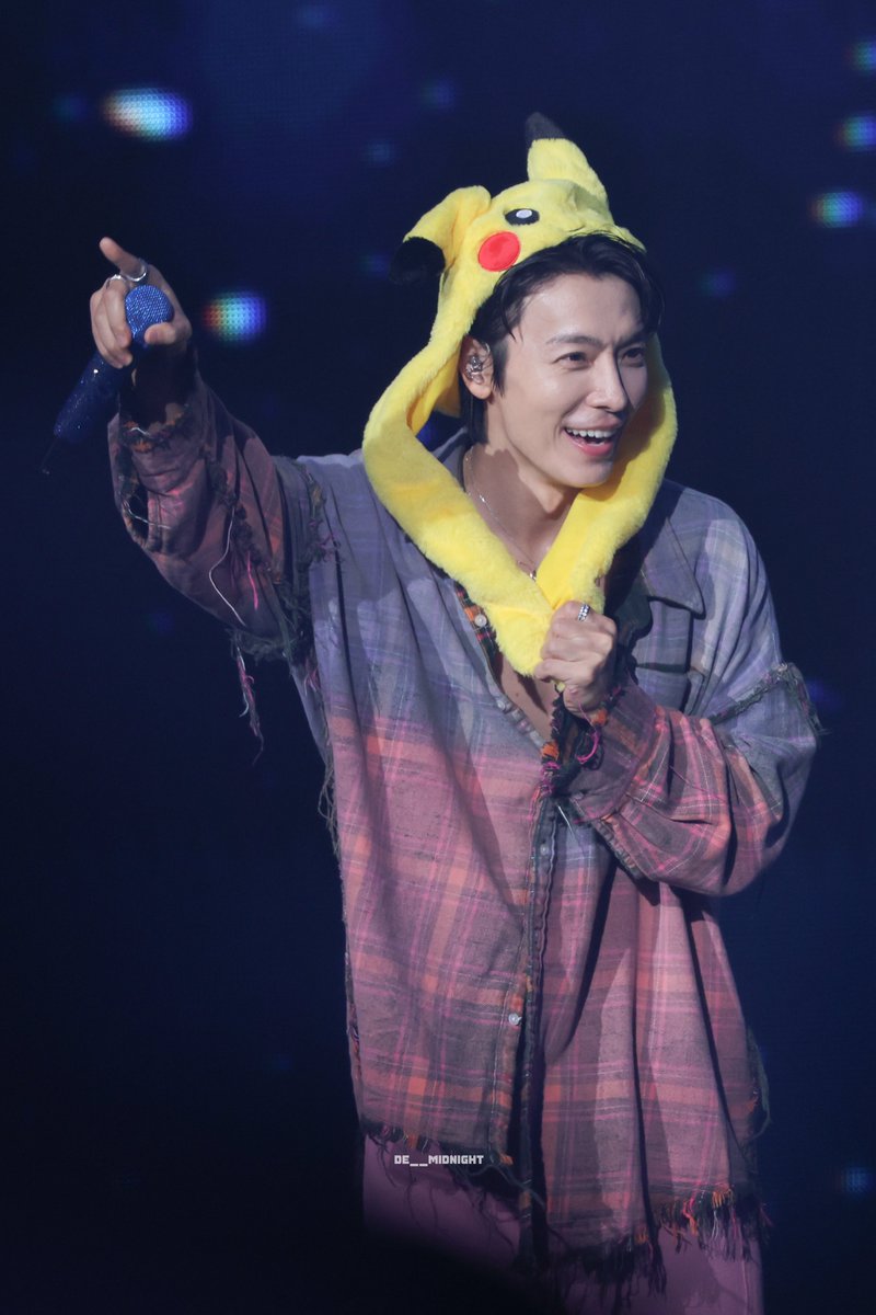 de__midnight's tweet photo. 260725 동해 1ST SOLO CONCERT TOUR [ALIVE] in Kaohsiung

피카~~~츄~~~ 
@donghae861015 

#DONGHAE #동해 
#SUPERJUNIOR #슈주 #슈퍼주니어 https://t.co/KqW8rB3nEU