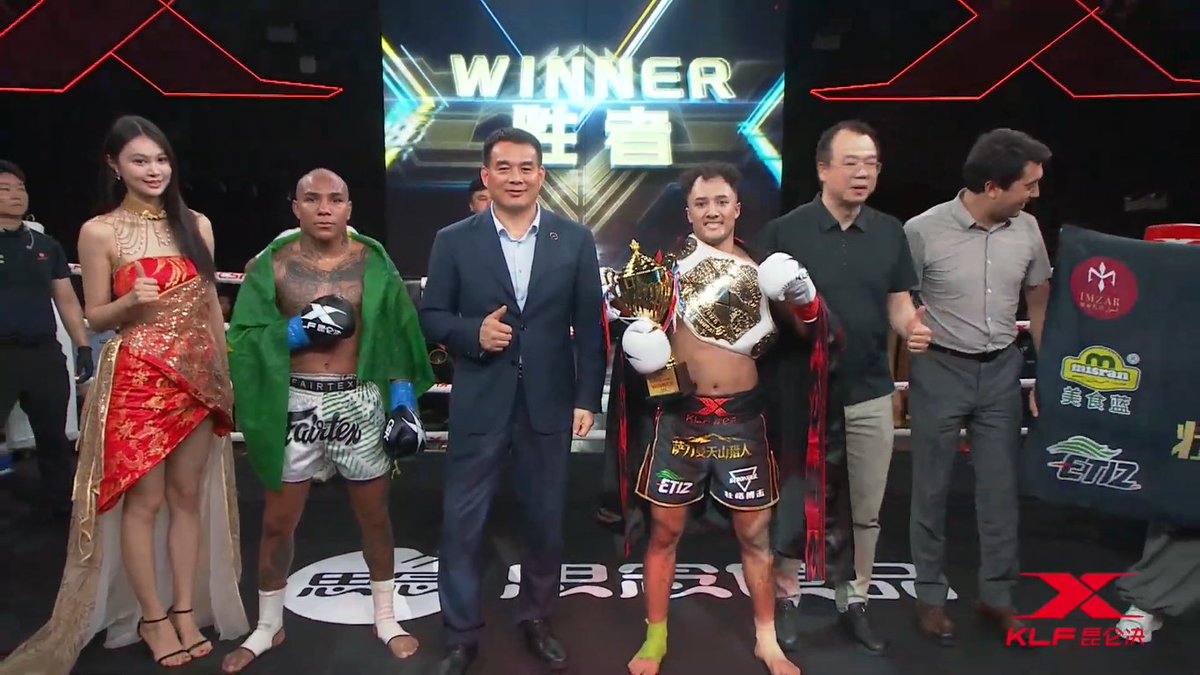tom_kickboxing's tweet photo. #KLF107 61kgワンマッチ
KLF8人制トーナメント3戦3勝2KOで優勝した🇨🇳サリマン・オブリハイリ(23-1)が、🇧🇷ガブリエル・ベリザリオ(38-6)に判定勝ち。 https://t.co/GX8rgIljen