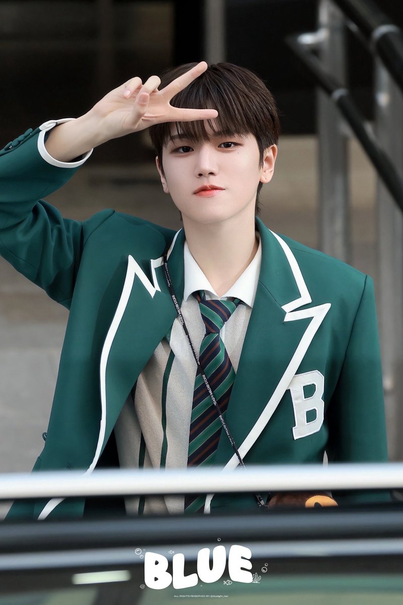 이솔 tweet media
