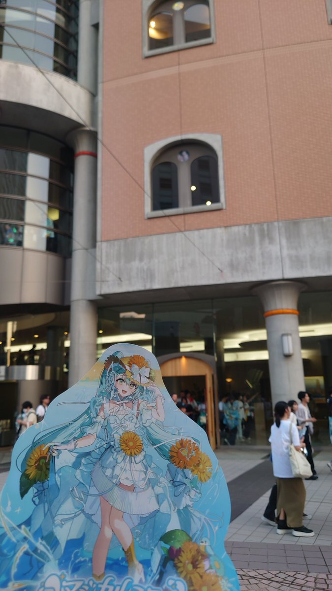 obscurepoints's tweet photo. マジカルミライ浜松は、いつもの友人たちと2日間ライブに参戦しました！
セトリは今年も凄かった！幕張にも行きたい…

今回も沢山の出会いがあり、お声がけいただいた皆さん、お土産をくださった皆さん、ありがとうございました!!
#マジカルミライ2026
#マジカルミライ浜松 https://t.co/eTwZMr7Snk
