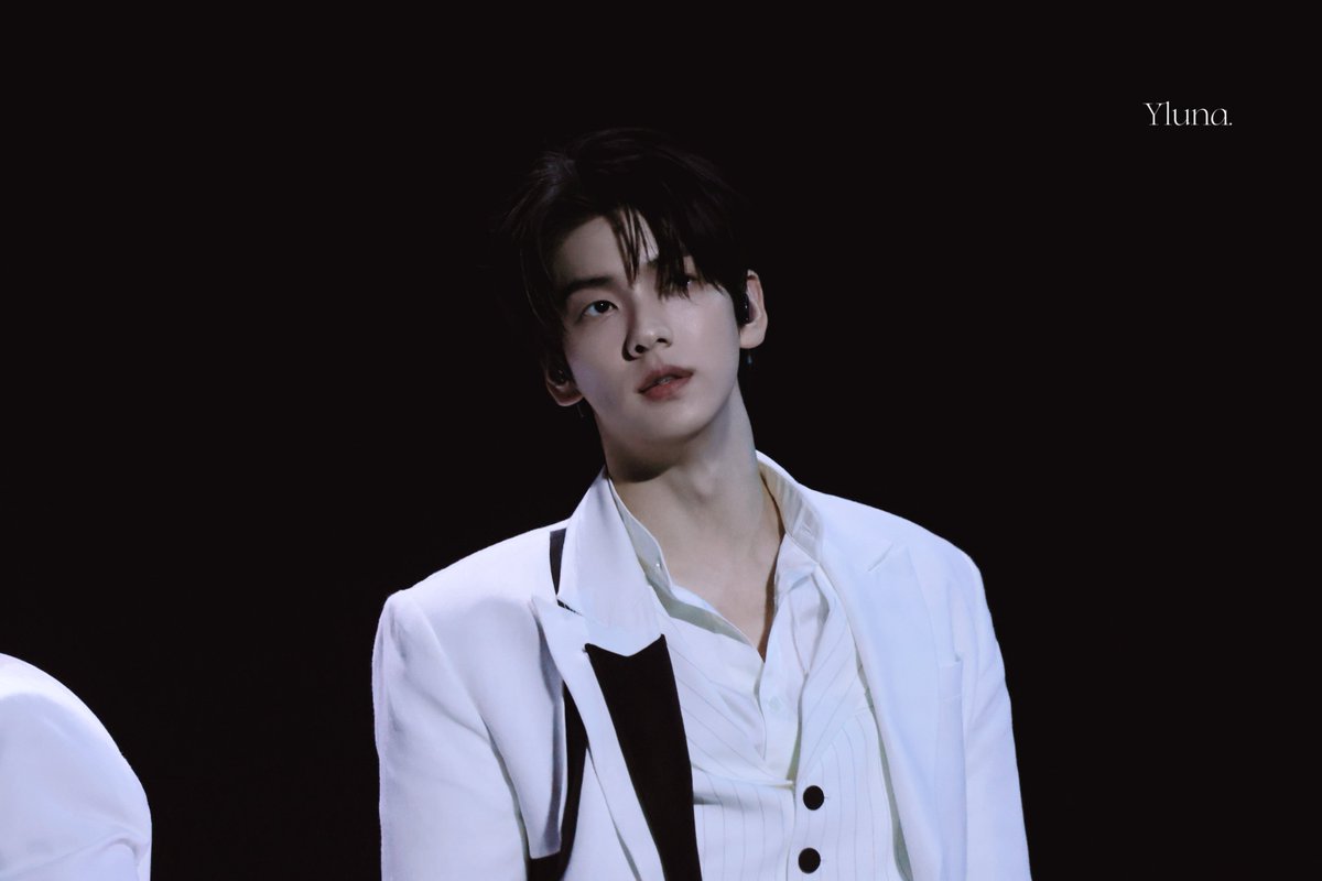 Yluna05's tweet photo. 260725 KMA
보고 싶당 ㅜ
#수빈 #SOOBIN 
#TOMORROW_X_TOGETHER  
#투모로우바이투게더 https://t.co/9KGAOEjTOz