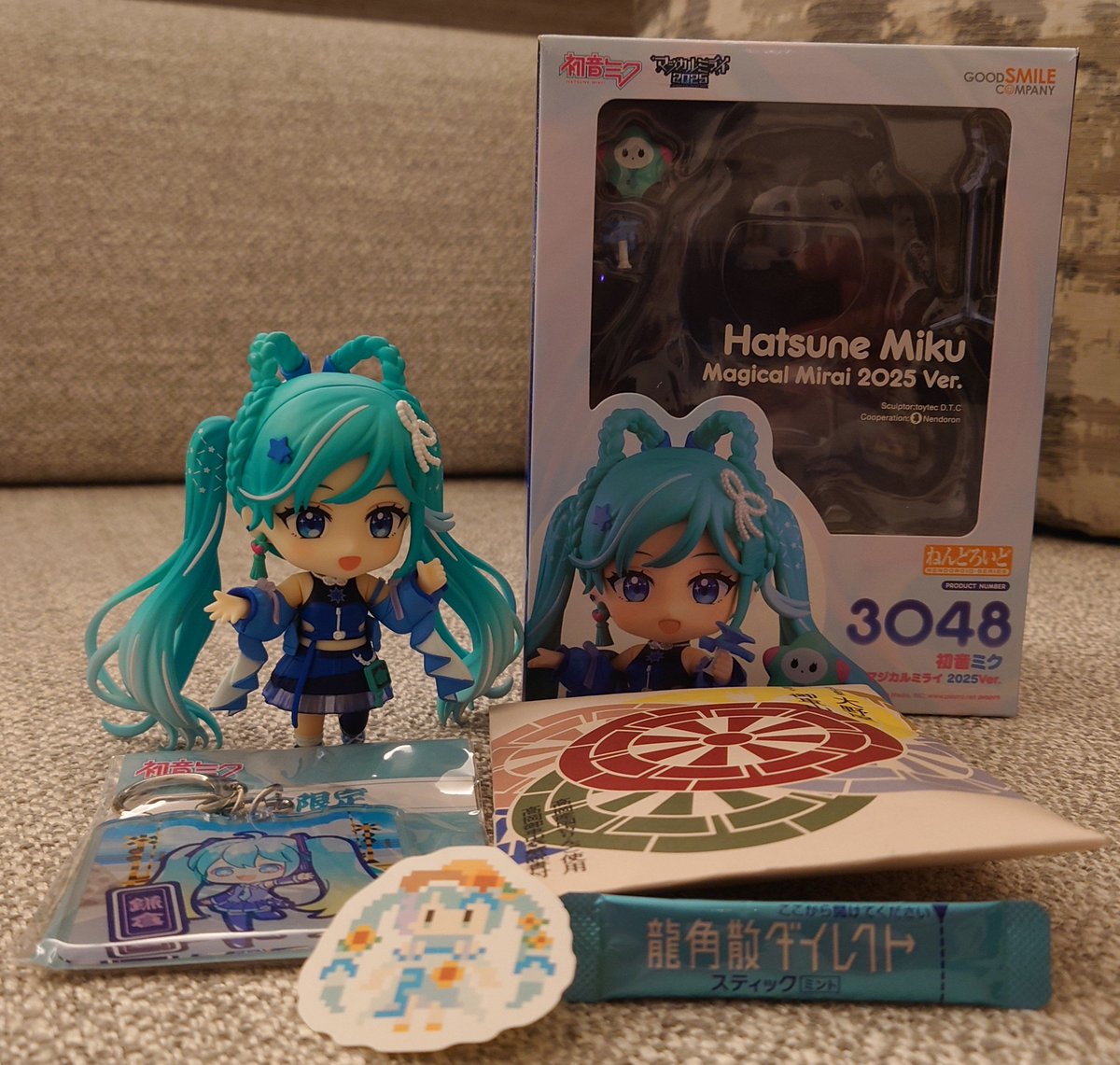 obscurepoints's tweet photo. マジカルミライ浜松は、いつもの友人たちと2日間ライブに参戦しました！
セトリは今年も凄かった！幕張にも行きたい…

今回も沢山の出会いがあり、お声がけいただいた皆さん、お土産をくださった皆さん、ありがとうございました!!
#マジカルミライ2026
#マジカルミライ浜松 https://t.co/eTwZMr7Snk