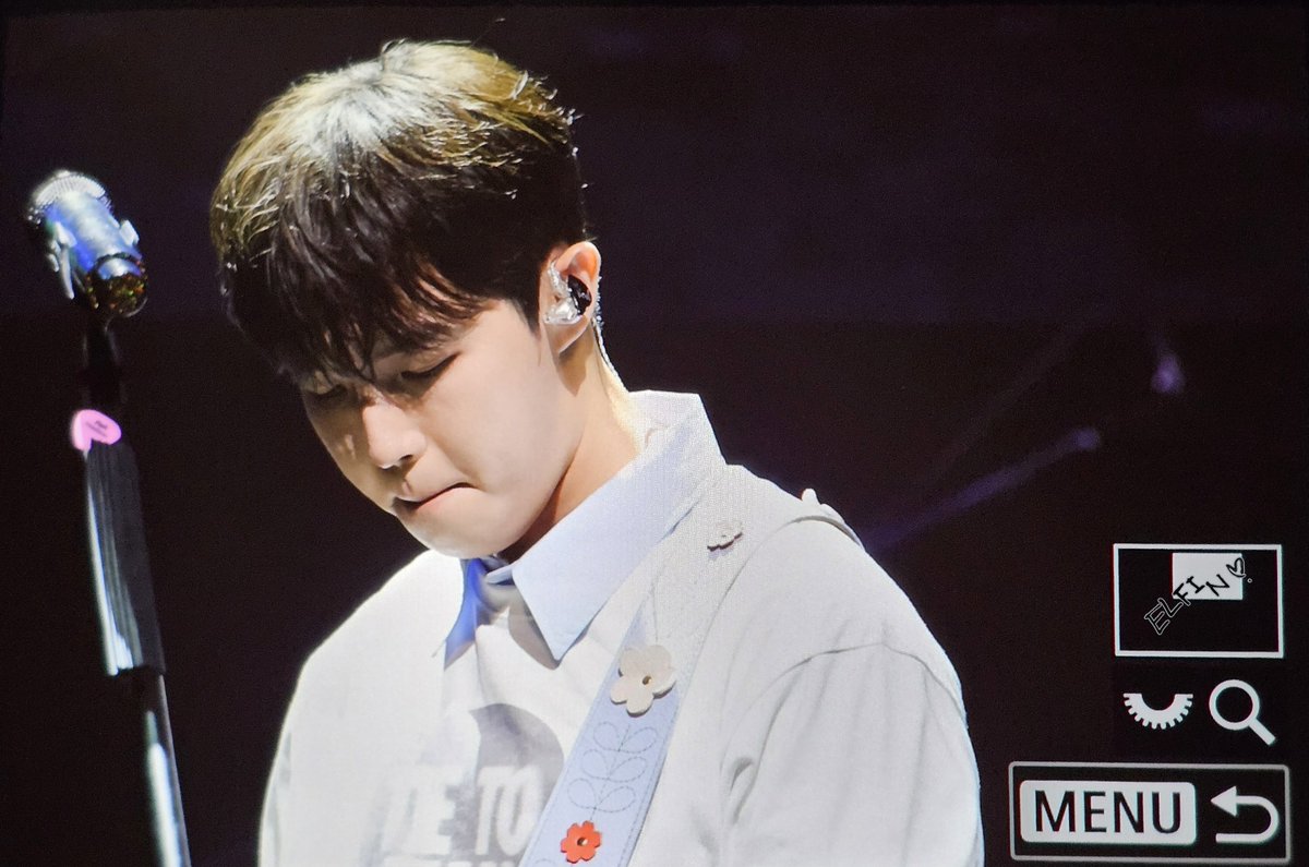 ELFIN_527's tweet photo. 260725 스테이지네임 푸리뷰 02.
#김재환 #KIMJAEHWAN #스테이지네임 https://t.co/MgiC74yOii