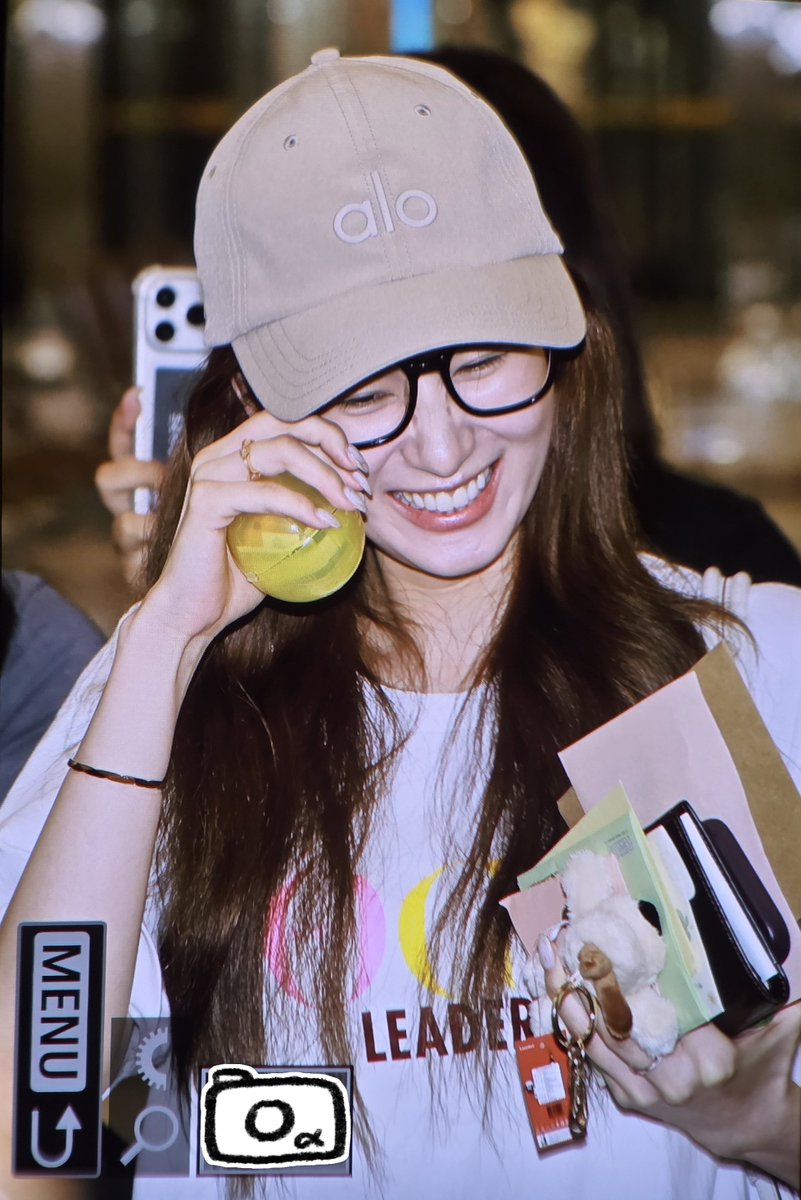 fishcmr's tweet photo. 260725 김포공항 GMP

💜💜

#TWICE #SANA
#트와이스 #사나 #サナ https://t.co/wK7Tv1vNPR