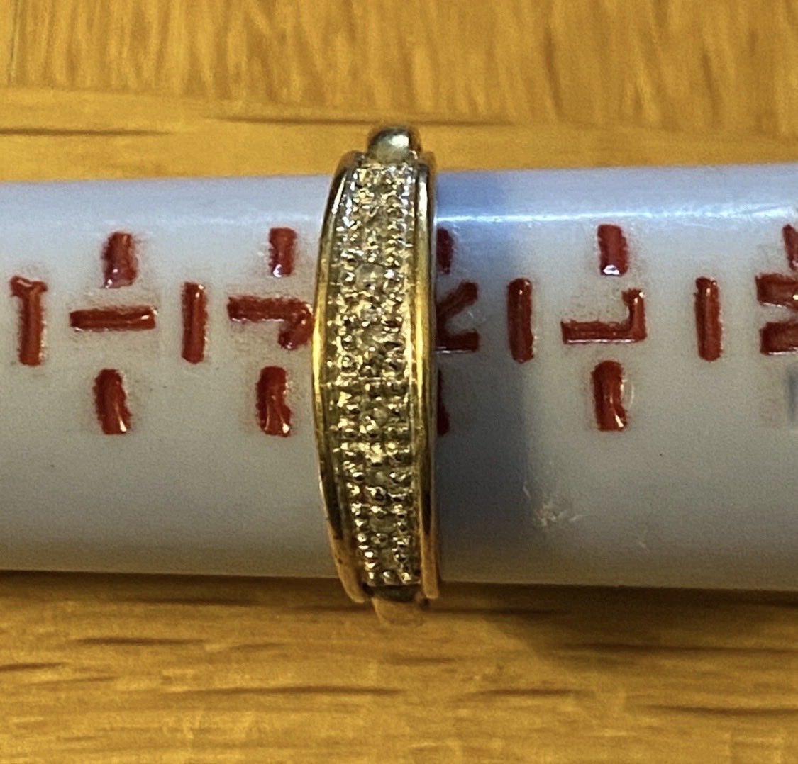 Vintage0Antique's tweet photo. Check out #Vintage #Hallmarked 9ct Yellow #Gold 8 #Diamond #Ring U.K. size J 1.81g https://t.co/M74Bmhv6Og #eBay via @eBay_UK https://t.co/KeoVwcGVuT
