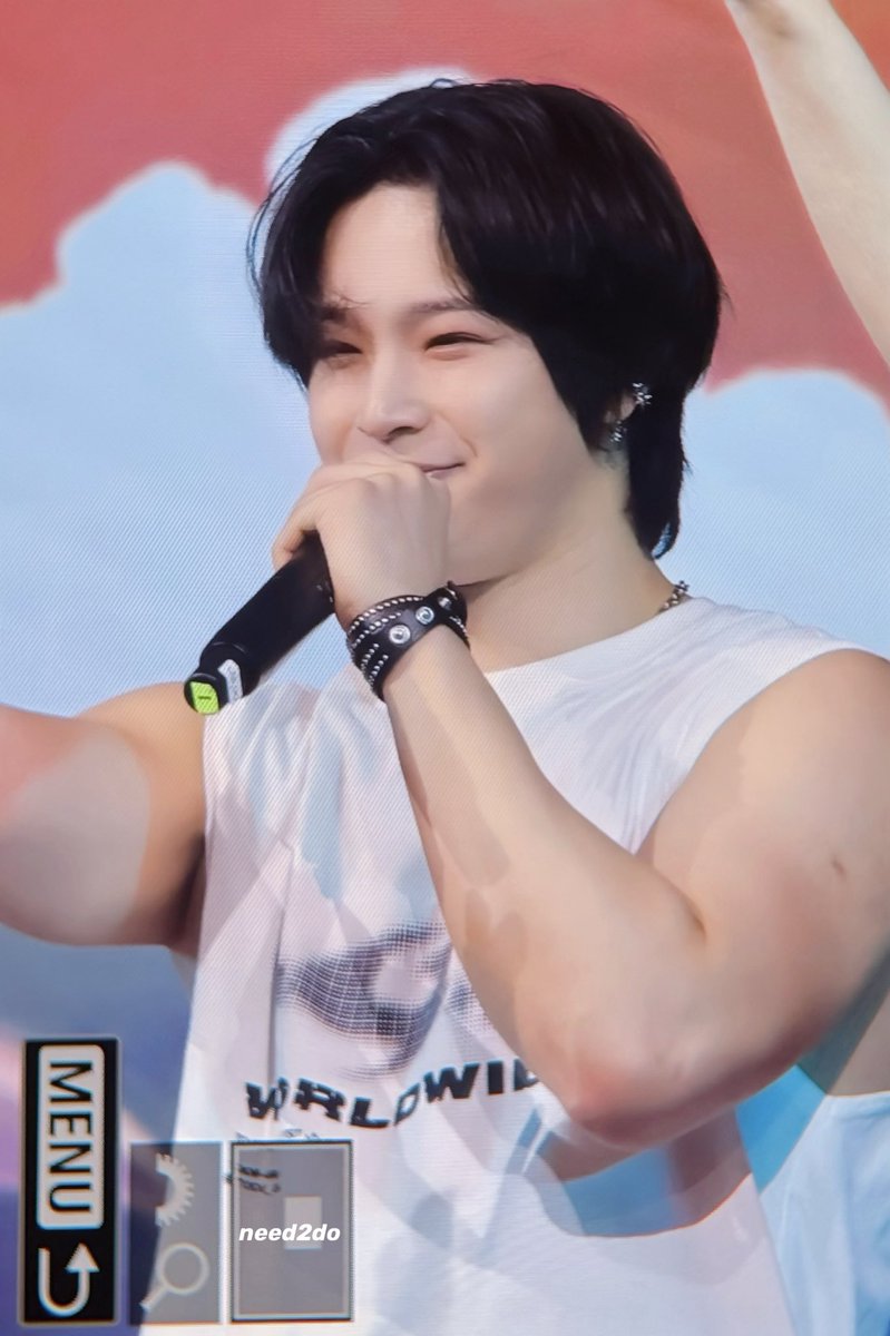 need_0726's tweet photo. 260725

2026 ONEUS FANCON : Welcome to < US’s ISLAND > in HONG KONG

#이도 #LEEDO #원어스 https://t.co/s3tI6dupIf