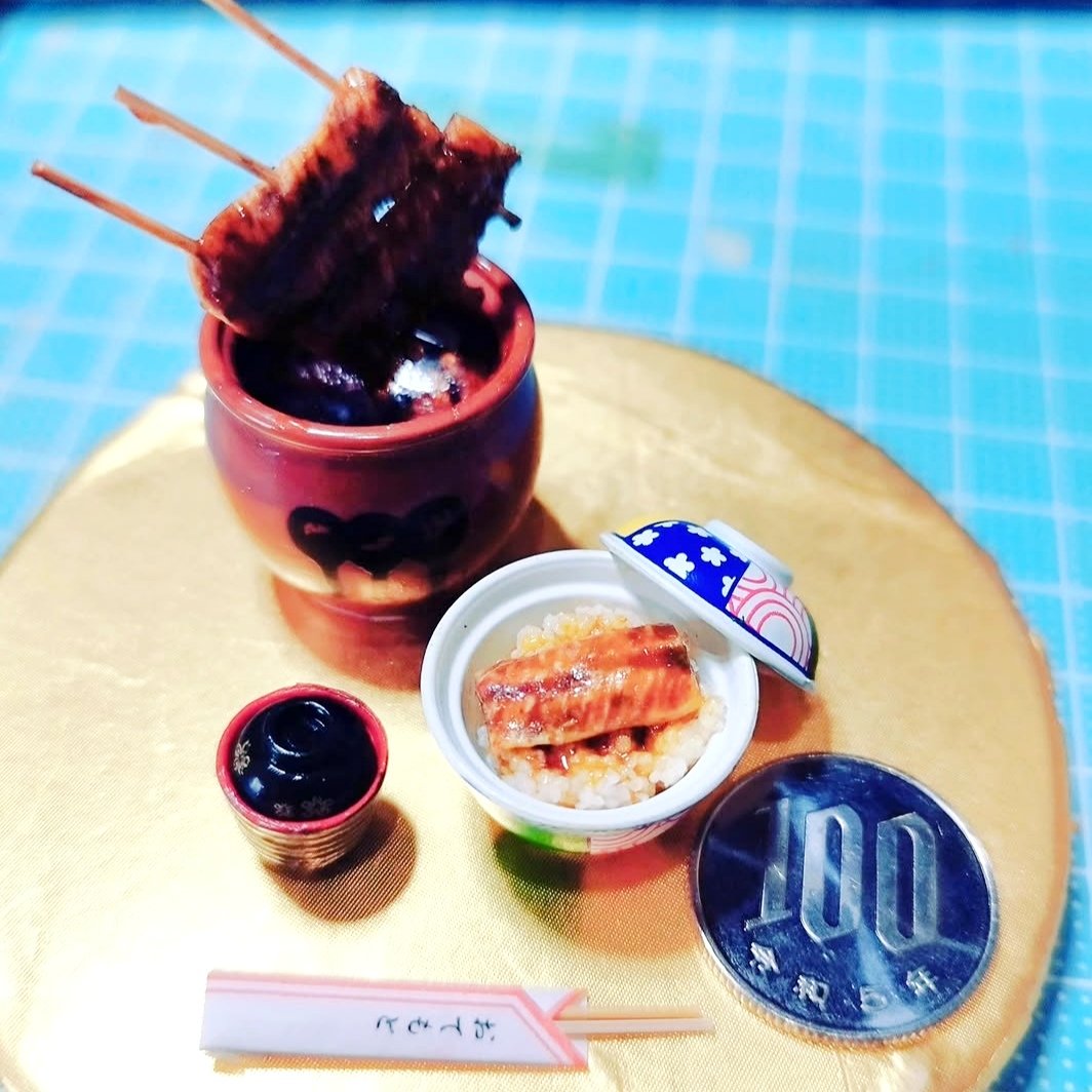 m_mituhasi's tweet photo. #土用の丑の日  #うな丼  #ミニチュア

 #うなぎ https://t.co/NdpIsJDRws