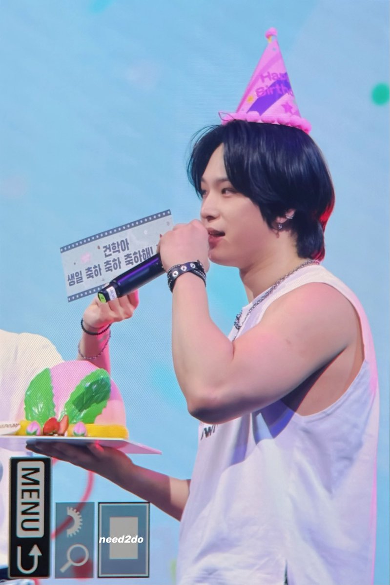 need_0726's tweet photo. 260725

2026 ONEUS FANCON : Welcome to < US’s ISLAND > in HONG KONG

#이도 #LEEDO #원어스 https://t.co/OfkNpLMFbl