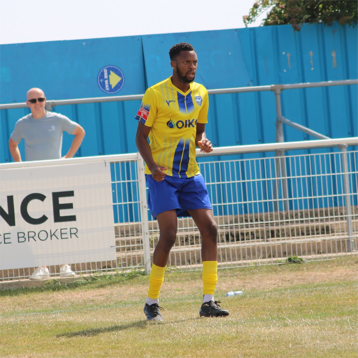CIFC's tweet photo. Searching for a way back into the game. π
π 0-2 π΅ | #CANBRE https://t.co/IYF1N7YTgs