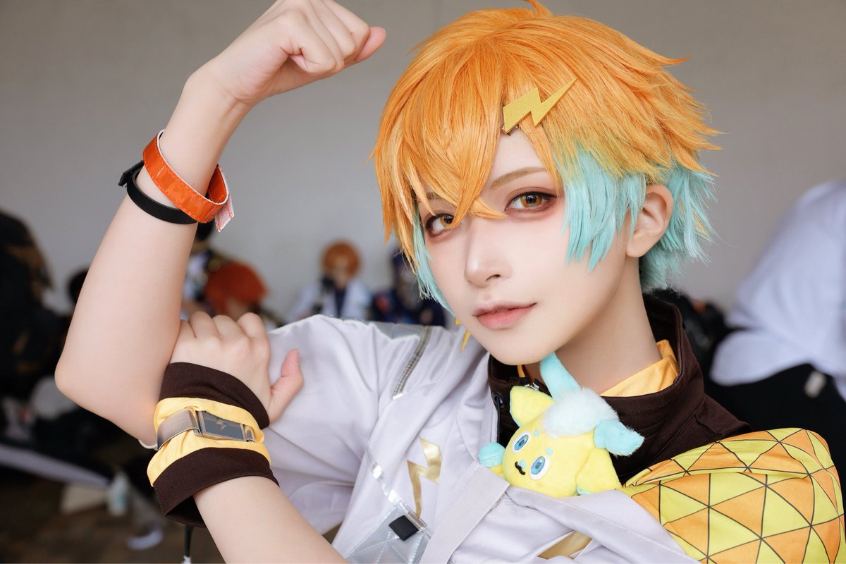 cos 🌈🕒 / 🌩️🦒