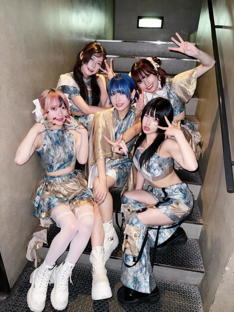 シバノソウ 18歳 非日常 愛憎 BAND アイドル 海がきこえる 6枚セット ⠀/／ 本日のお写真📸 ＼ 本日は『10年目記念で有明に引っ越しだよ