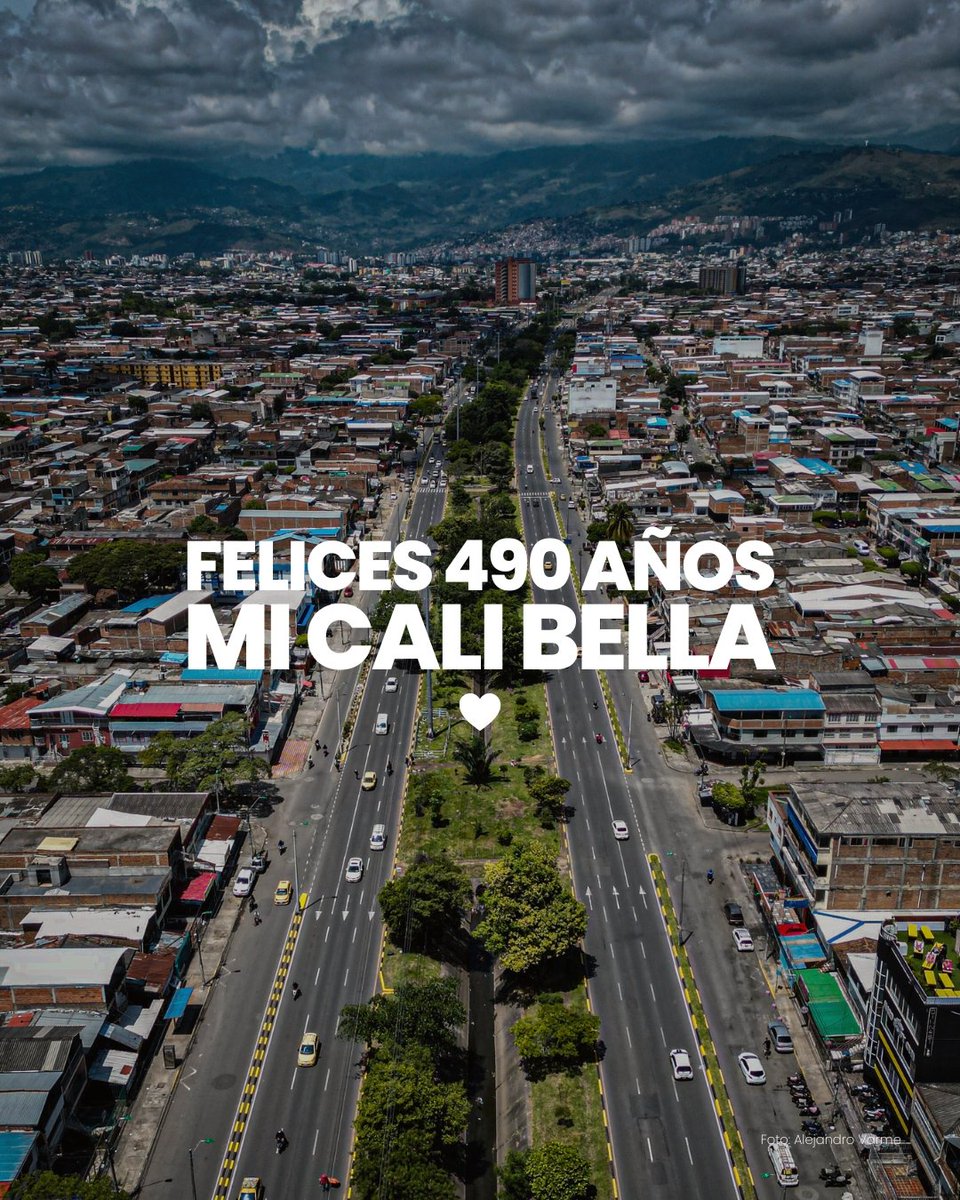 AlcaldiaDeCali's tweet photo. 490 años no se cuentan solo en el tiempo. Se cuentan en las historias que nacen en cada barrio, en las personas que hacen de Cali su hogar y en todo lo que hemos construido juntos.

💛 https://t.co/TdFpsDYCvS