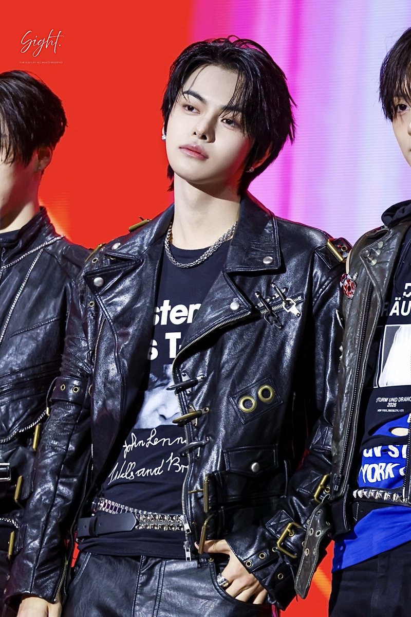 sightlz's tweet photo. 260725

Red Carpet

#리오 #LEO 
#ALD1  #알파드라이브원    
#ALPHADRIVEONE https://t.co/UbUaBSGsdF