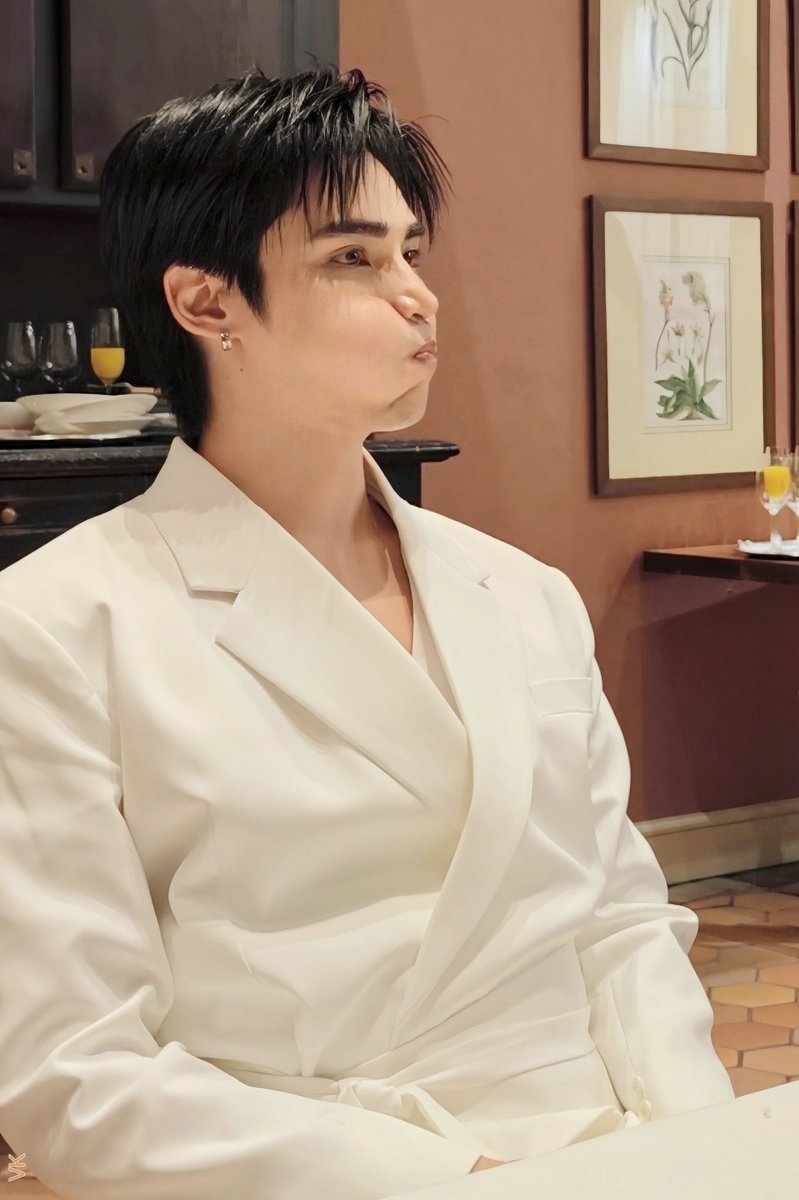 AppleisApril's tweet photo. เจอะอย่างงี้ใครไม่รักก็บ้าแล้ว
UPPOOM FIGHT FOR YOUR LOVE
#LeadersXRealbarrier
#Fightforyourlove #Ideamatter
#UpPoom #uppoompat #poompps
มีรูปไม่เยอะนะคะ ไม่ค่อยถ่ายเปิ้ลเกรงใจเด็กๆเกรงใจเพื่อนๆ แต่ถ่ายได้นะคะแต่ได้เฉพาะกล้องมือถือ คลิปได้เฉพาะช่วงที่กำหนดค่ะ https://t.co/uXkDcbVcMy