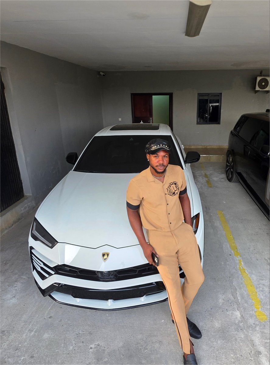 theyokemedia's tweet photo. That time I talk say 500k$ no fit finish

I no no say na small pikin talk 😭 https://t.co/WtJnRz655V