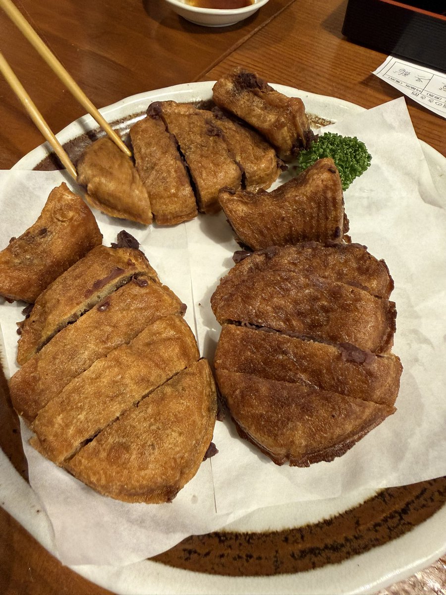 UZ_Hama's tweet photo. いろいろたくさん語れるみんながいて嬉しいし大好き！
時間が足りなくて気付いたらガチ終電
乗り継ぎでタイムロスない事を願う https://t.co/JRJYsEwKQF