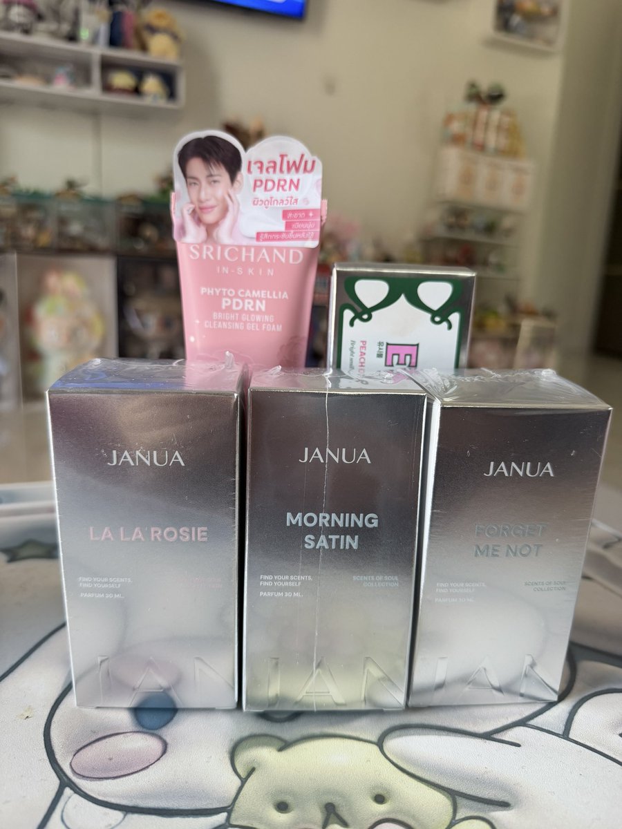 w_sudthientum's tweet photo. เอาจริงๆวันที่ออกไปซื้อแจนยัวร์ ก็ซื้อแบรนด์อื่นที่น้องแบมเป็น พซต มาด้วยนะ 
#SRICHADNxBamBam 
#JANUAXBAMBAM 
#EUTHYMOLxBamBam https://t.co/6ypsybRnrN