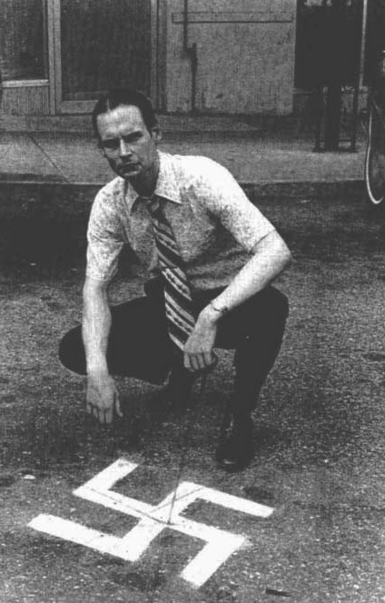 N4zg0th's tweet photo. James Mason at the very spot where George Lincoln Rockwell was assassinated, 1976. https://t.co/1vS9SHJV4U