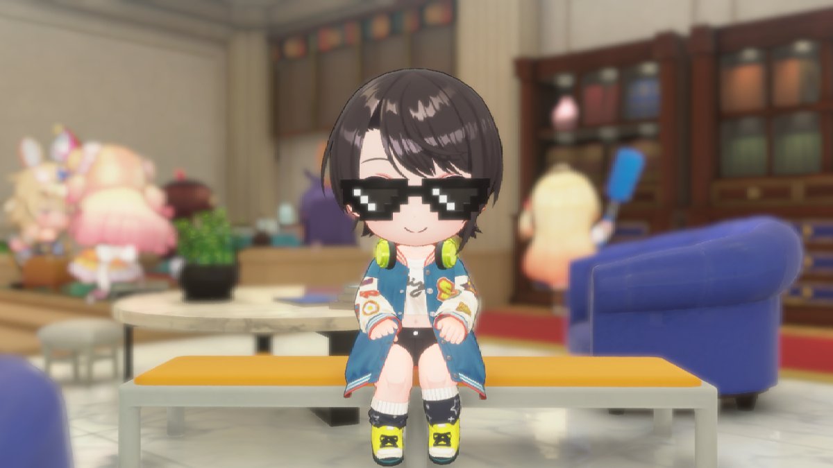 AU390_'s tweet photo. これが、孫を見る気持ち、か……おばあちゃん、テーブルの上に立たないでもろてwドレッサーの鏡に映るとか、本当に芸が細かいなぁ
#ホロドリ https://t.co/fARP8stiXV