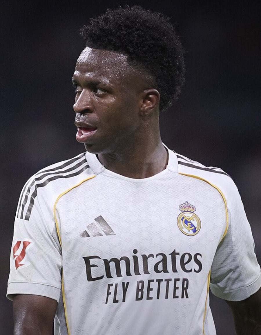DoksanPLUSS's tweet photo. Arsenal, Vinicius Jr'ı transfer etmek istiyor. 

📰 The Athletic https://t.co/tmLDcU8jzc