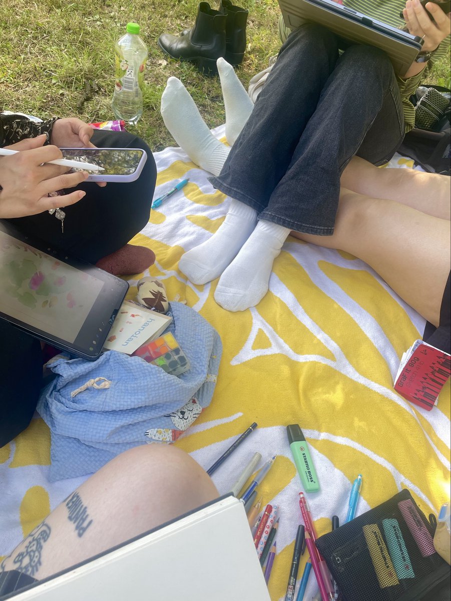 *. mehl ☻ .* 🐛🍉 tweet media