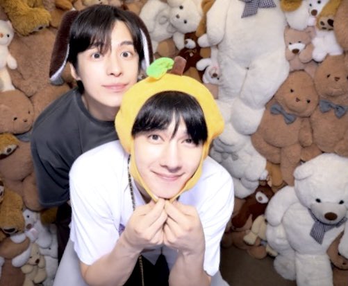 ppppatty_'s tweet photo. เห้ยยยยย นี่น้องส้มๆกับพี่บ้อกแบ้กหรออออ 🍊🐶

#TeeBoonyakait #HengmarkII
#TeeHeng #ตี๋เฮง https://t.co/8hkCfmjyyl