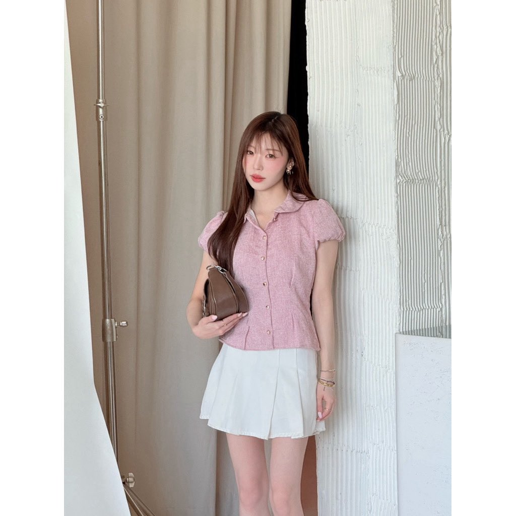 NatradaJaj54616's tweet photo. 🧁เสื้อเชิ้ตแขนตุ๊กตาที่น่ารักมาก ต้องมีติดตู้ไว้อะใส่ได้ทุกวันเลย ของแบรนด์longsaidoo มีหลายแบบให้เลือกเลย https://t.co/pU9scnFAMk