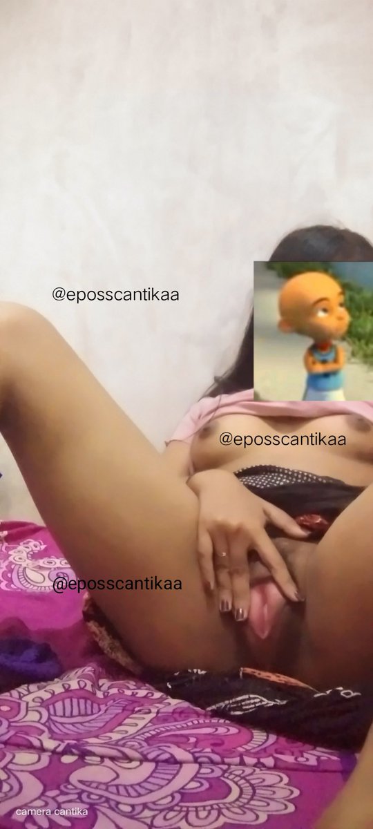 eposscantikaa's tweet photo. pgn jadi lontee tp gabisa colmekk maaff😭😭 https://t.co/Y2qKDxY9i3