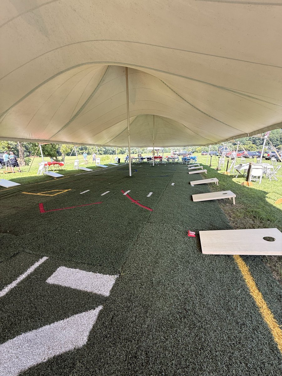 ConnollyRoss's tweet photo. Getting ready to kickoff our @AFPhq America 250 cornhole tournament &amp; reenactment in Waterbury, Vermont. 

Stop by for food, Freedom, and even a maple syrup fountain https://t.co/adblqJffyH