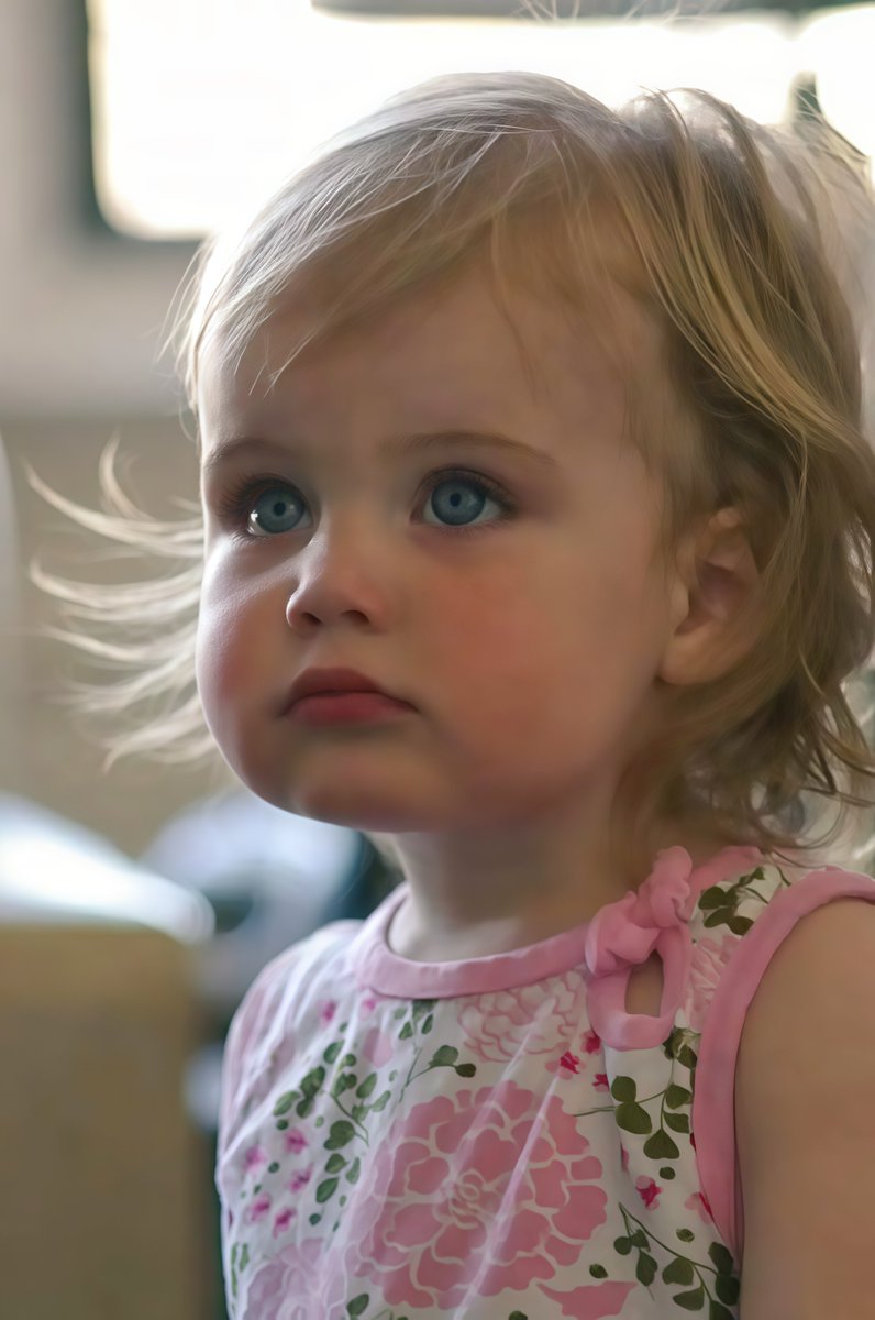 ellabrightpic's tweet photo. just little Ella being the cutest https://t.co/7O7YQcyRiZ