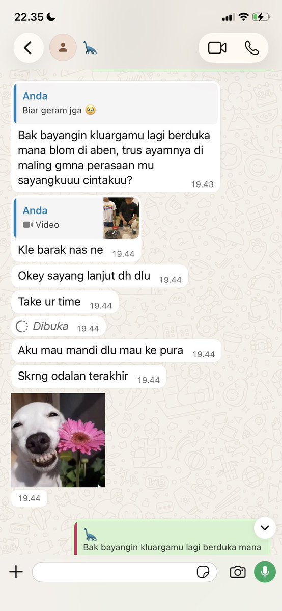 clingyliaa's tweet photo. 🤣 https://t.co/Gtnqbq7z4i