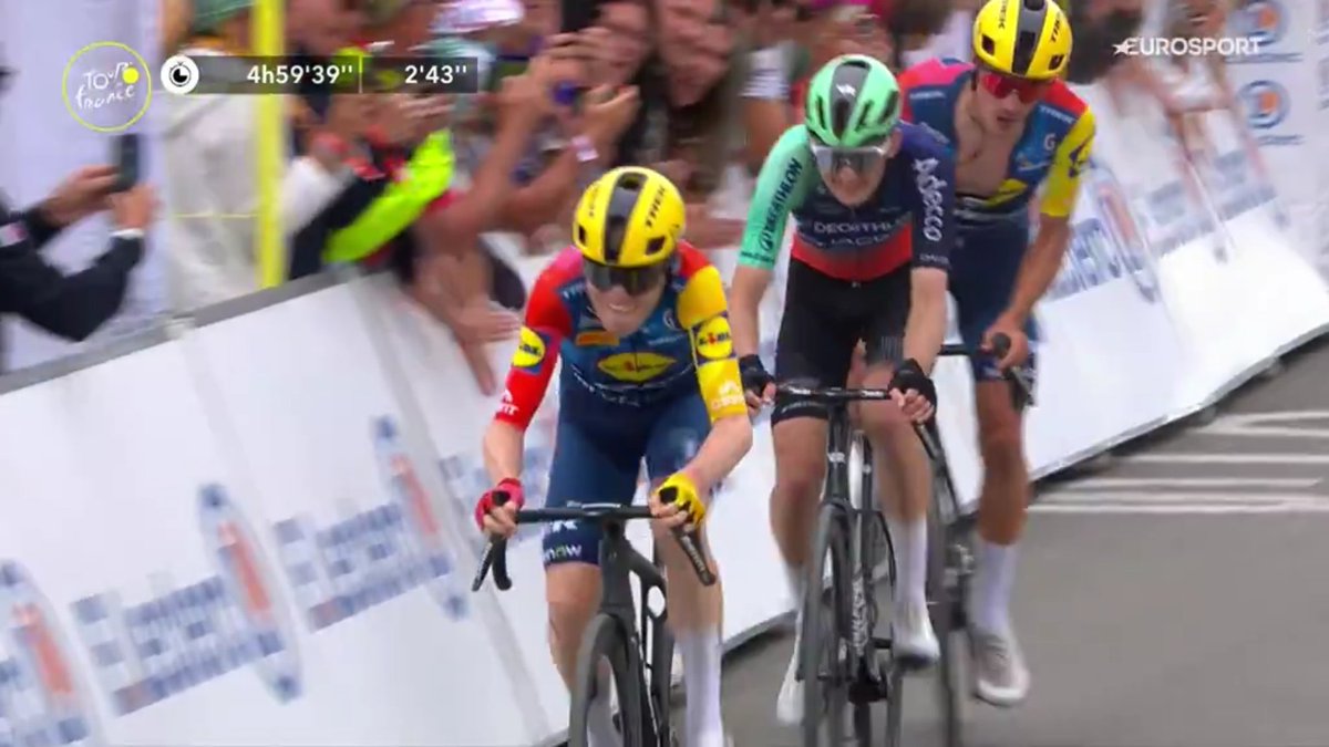 LeGruppetto's tweet photo. PAUL SEIXAS VA TERMINER 4E DU TOUR DE FRANCE ! Plus jeune participant sur la Grande Boucle depuis 1937, le Français (19 ans) pourra sans doute être fier de sa prestation, pour son premier Grand Tour. Il a craqué sur cette dernière étape mais l'ensemble reste très bon. #TDF2026 https://t.co/LjLkjXgYII