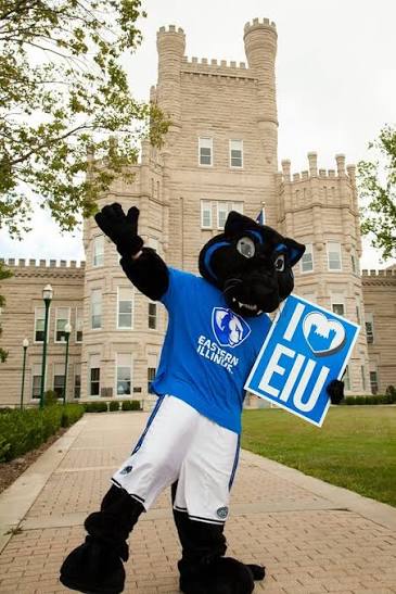 OVCSports's tweet photo. 𝗖𝗲𝗹𝗲𝗯𝗿𝗮𝘁𝗶𝗻𝗴 𝗢𝘂𝗿 𝗖𝗮𝗺𝗽𝘂𝘀𝗲𝘀 

🏫 Eastern Illinois University
📍 Charleston, Illinois
🐾 Mascot: Panthers
🎓 Founded: 1895

#OVCit | #EIUBleedBlue 🔵⚪ https://t.co/ChqLbxjgOm