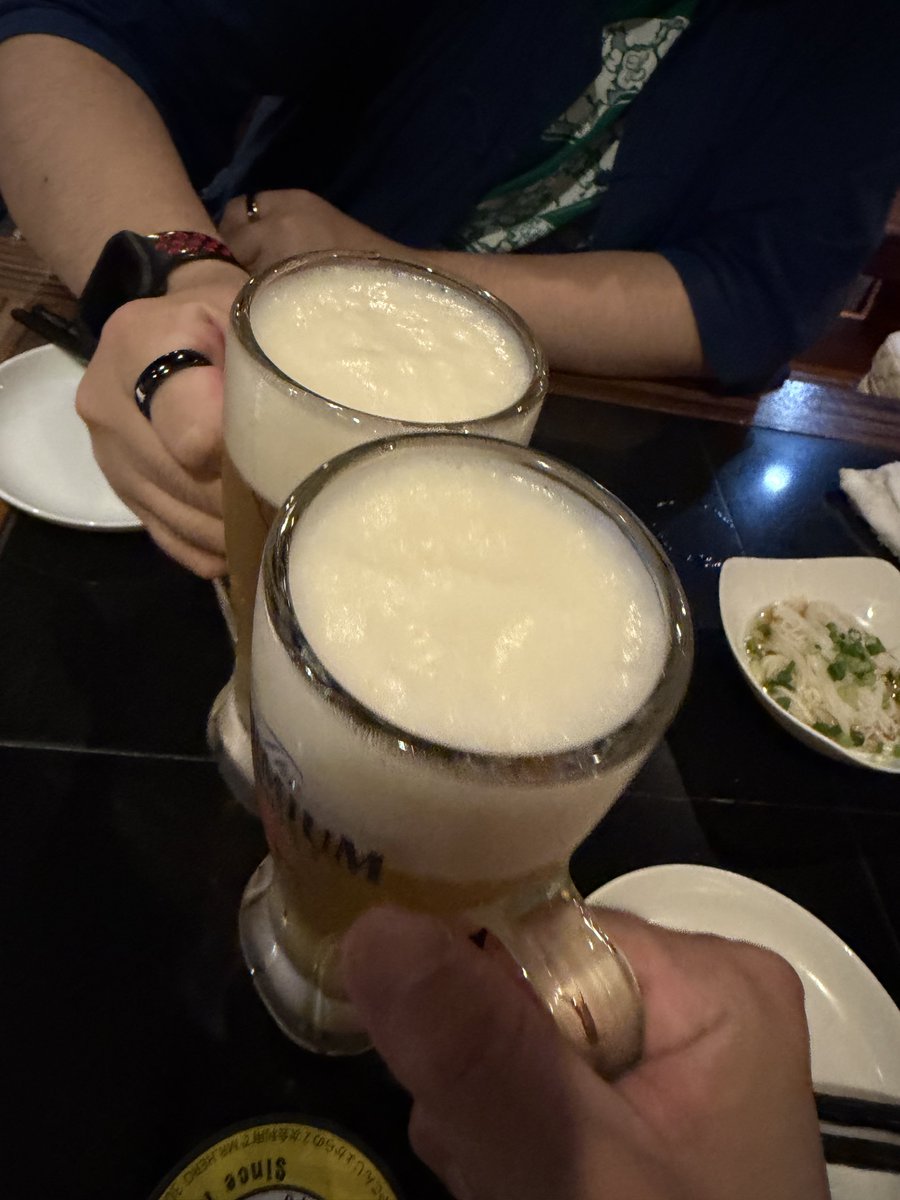 snowsilentat's tweet photo. 楽しすぎて酔いが回りすぎた
宮崎の美味しい地鶏を堪能しながら2時間強喋り倒す https://t.co/KEH88XPXAe