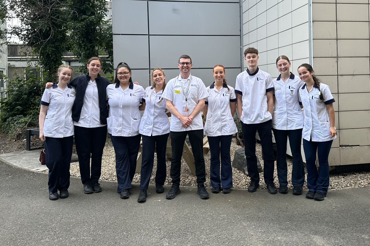 setrust's tweet photo. Congratulations to our fantastic Radiography students who have completed their first 8 week placement at the Ulster Hospital 🏥 🎉

From X-ray to specialist imaging, they gained hands on experience across a range of areas 🩻 

The future of radiography is looking bright! 💙 https://t.co/Op7olX2vaC