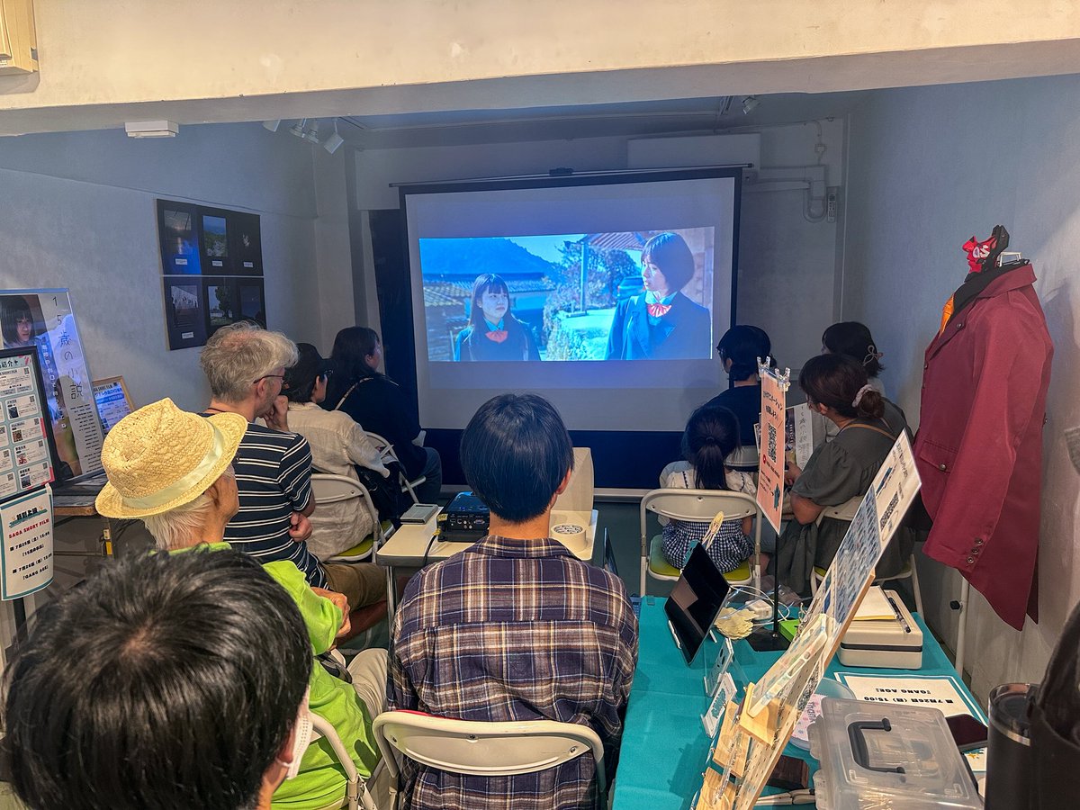 creators_fest's tweet photo. 🎉 本日お越しいただいた皆さま、ありがとうございました！

たくさんの方にご来場いただき、本当にありがとうございました✨

会場では作品をきっかけに自然と会話が生まれ、とてもアットホームな雰囲気の一日となりました😊

明日も11時オープンです！！
ぜひお立ち寄りください！！

#FukuokaCreatorsFest #冷泉荘 #クリエイターイベント