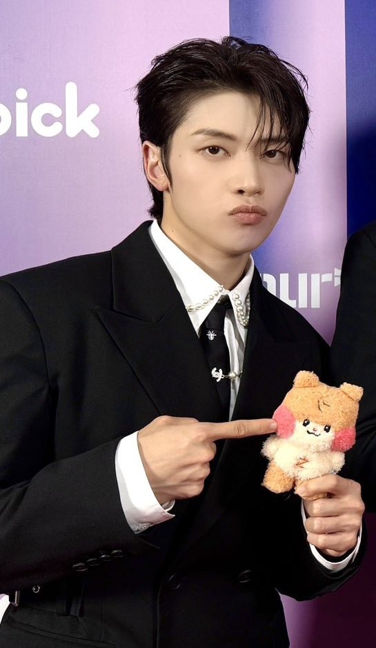 Hstar0613's tweet photo. 표정이랑 콕한거 너무 귀여워👉🐹 https://t.co/bcuctALv6I