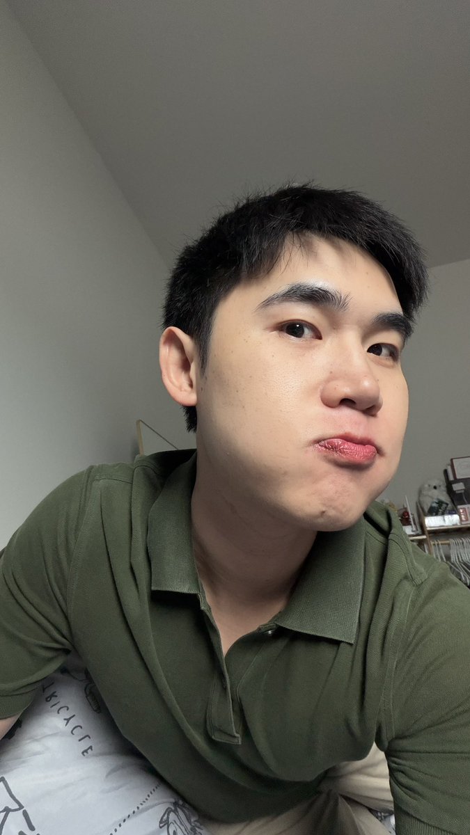 Guythitiphat's tweet photo. นี่คือก่อนที่ฉันทำและหลังทำ ที่ๆแนะนำไปผิดหวังแน่นอน ไม่ได้ยิงมา 2-3 ปีแล้ว หนวดเครายังไม่กลับมาๆ นานๆ ทีจะไปยิง ซึ่งคิดว่าเดี๋ยวจะไปยิงอาทิตย์หน้าอยู่ https://t.co/Lxo6pKvrGy