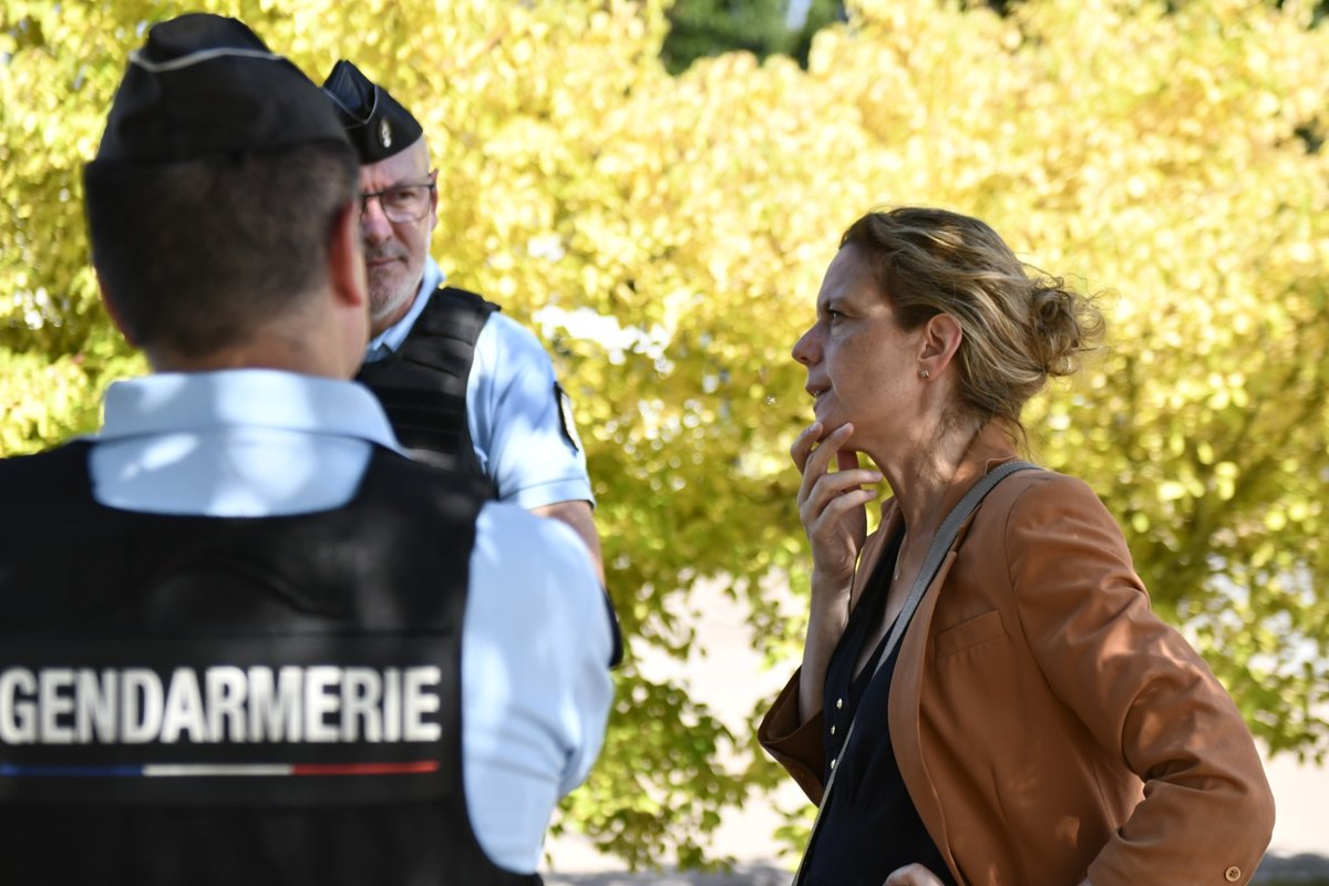 Image de Préfète de Bretagne et d'Ille-et-Vilaine - #Sécurité | Couper les routes du trafic.
La gendarmerie nationale assure le contrôle de l'essentiel