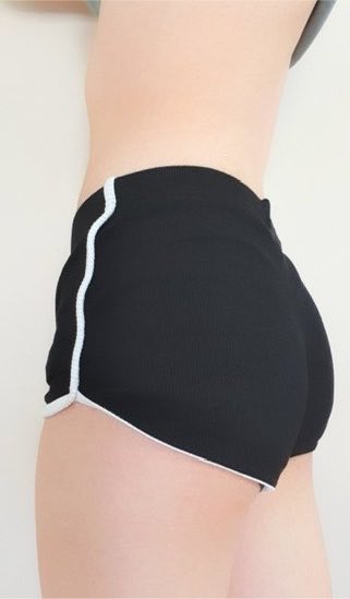 tsalice88's tweet photo. does this my shorts entice you? 😇💕🙊

https://t.co/7XCd4yLjlT
https://t.co/7XCd4yLjlT https://t.co/kaPwD0UV5G
