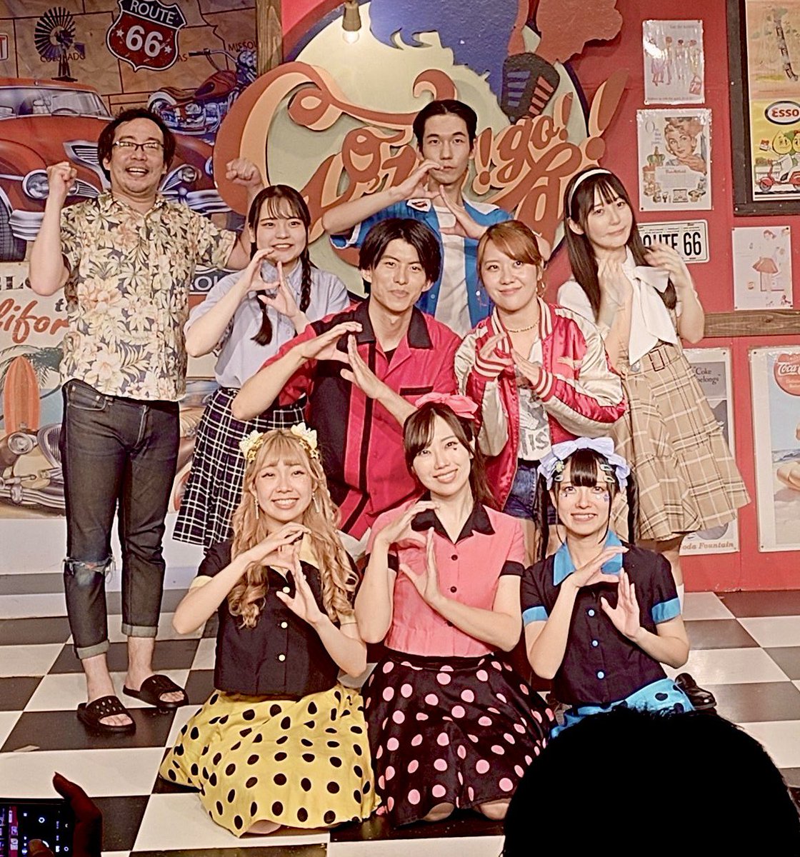yukako_produce's tweet photo. #ゆかJET 25日🎙️

B班／A班／C班
ご観劇ありがとうございました✨

三班、大好評！で嬉しい限りです😭‼️

全員に魅せ場があるのが #ゆかJET のこだわりのひとつですよ〜🎶

＼明日26日(日)／
12:00〜C班💛
15:30〜A班❤️千秋楽！
19:00〜B班💙千秋楽！
飛び込み観劇大歓迎♪

https://t.co/iX0hsL0CWc https://t.co/S6Y7zD7Xwq