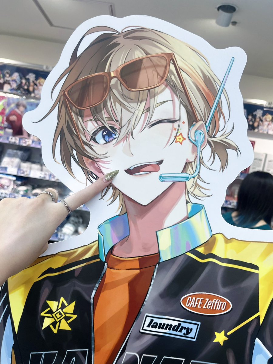 wgw_se's tweet photo. 行ってきましたアニメイト池袋🤩🤩🤩🤩

奏斗の笑顔がキランキランで眩しかった〜〜😶‍🌫️✨
 #風楽の口コミ https://t.co/grBtuyDpHj