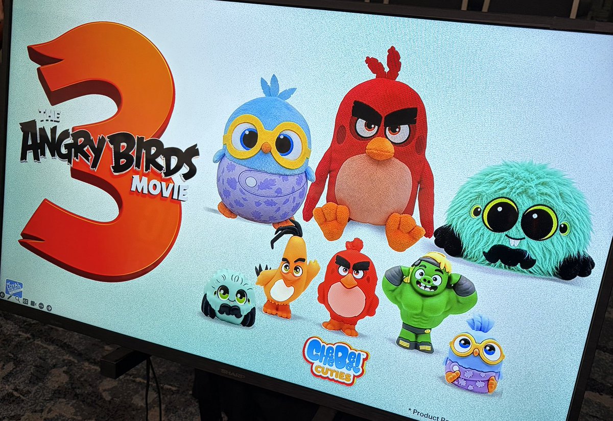 JohnCohen1's tweet photo. First look at some of the brand new awesome toys from Angry Birds 3! ❤️ https://t.co/rogLkqgb1J