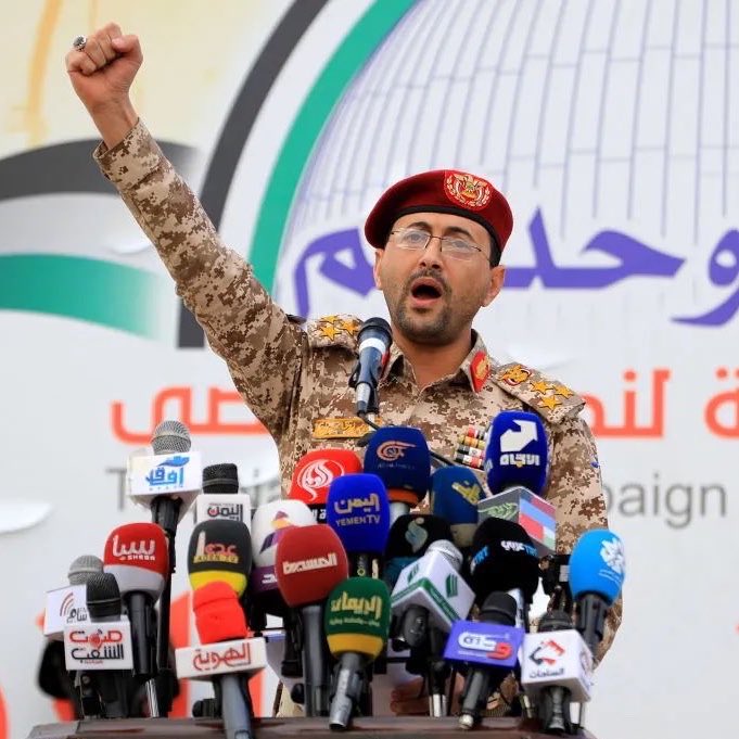 BRICSinfo's tweet photo. JUST IN: 🇾🇪🇸🇦 Yemen's Houthis say they successfully struck Saudi Aramco oil facilities with dozens of missiles and drones. https://t.co/fF0eGO3Soz